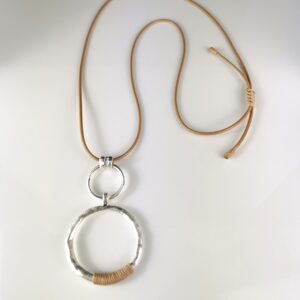 Cord wrap necklace Natural