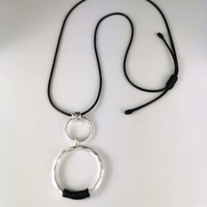 Cord wrap necklace Black